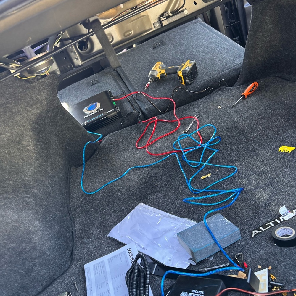Kickers Black Amplifier for Car Audio System